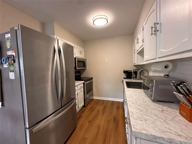 276 Berwick Court A, Ridge, NY 11961