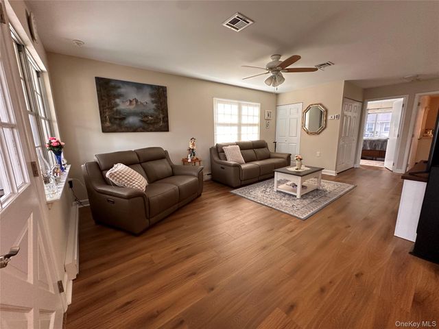 276 Berwick Court A, Ridge, NY 11961