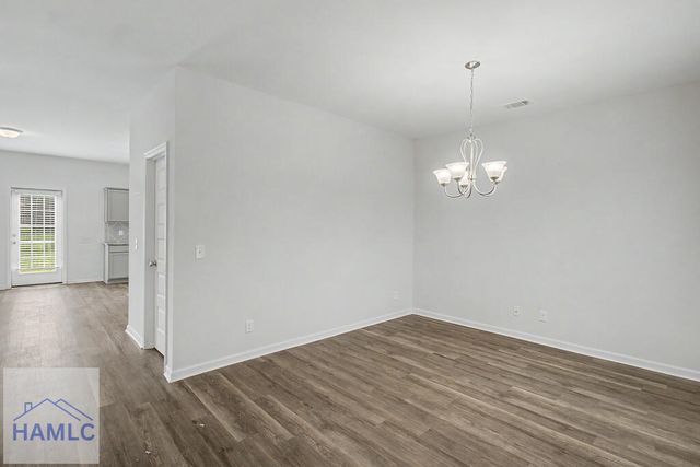 274 Renwick Loop, Hinesville, GA 31313