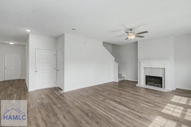 274 Renwick Loop, Hinesville, GA 31313