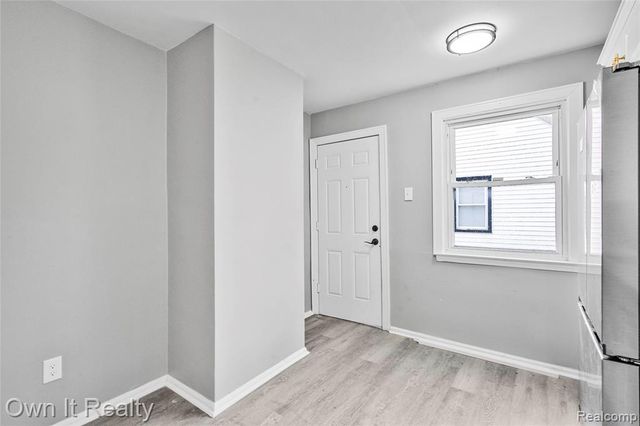 26010 Yale Street, Inkster, MI 48141