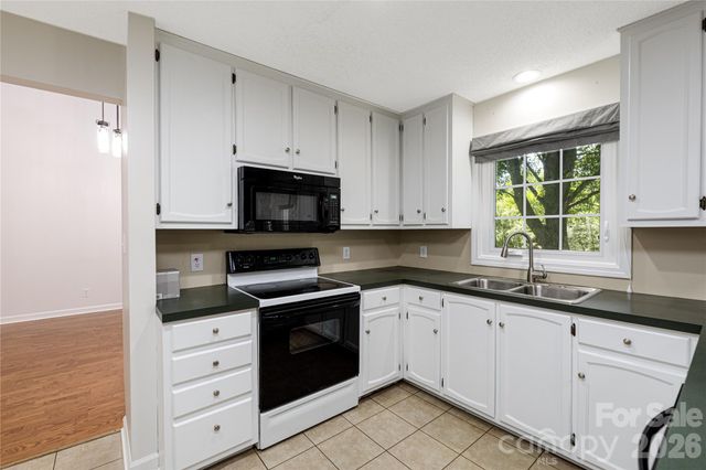568 Wood Hollow Road, Taylorsville, NC 28681