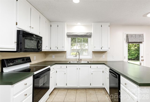 568 Wood Hollow Road, Taylorsville, NC 28681
