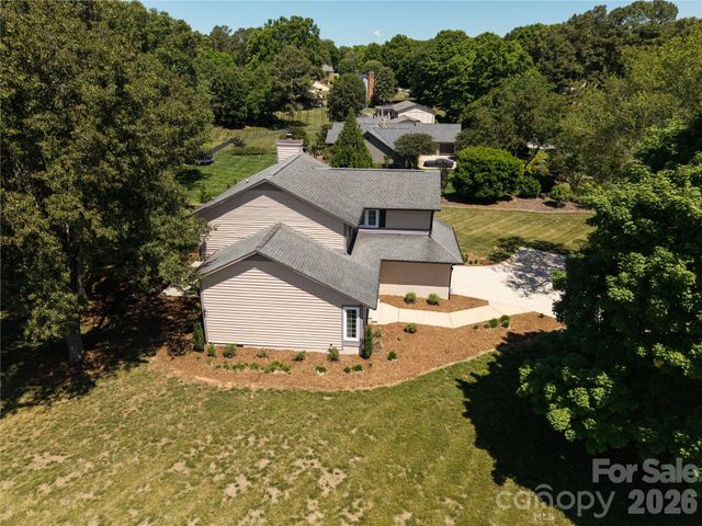 568 Wood Hollow Road, Taylorsville, NC 28681