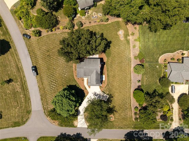 568 Wood Hollow Road, Taylorsville, NC 28681