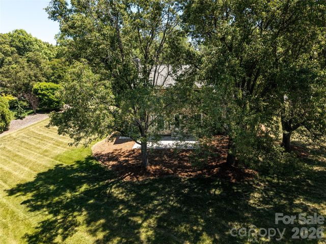 568 Wood Hollow Road, Taylorsville, NC 28681