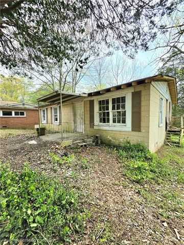 7074 Hammond Way, Lithonia, GA 30058