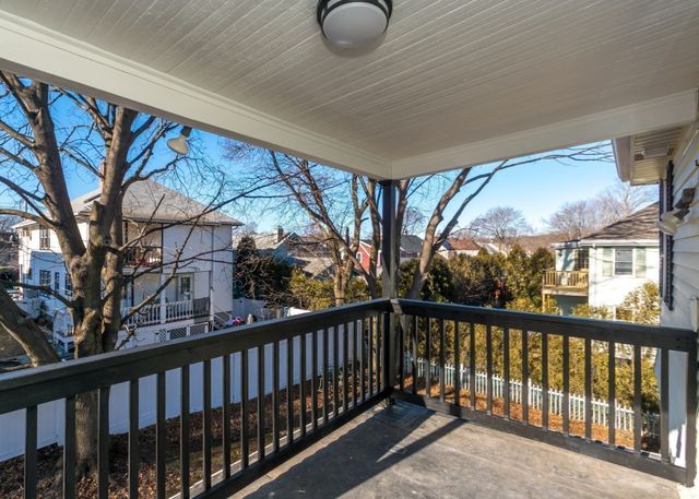 76 Barbara Road 1, Waltham, MA 02453