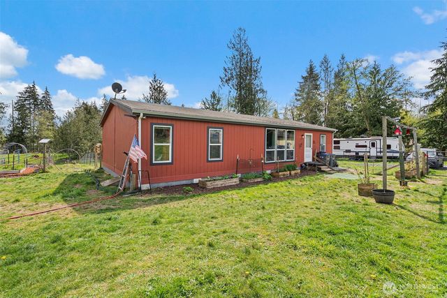 291 E Orchid Lane, Grapeview, WA 98546