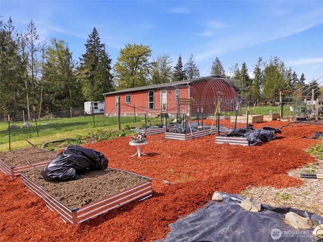291 E Orchid Lane, Grapeview, WA 98546