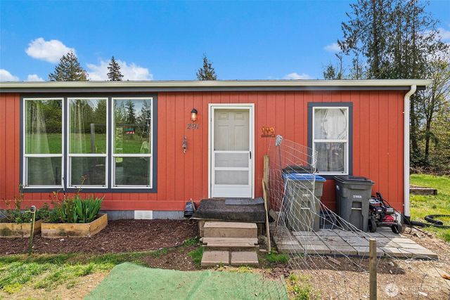 291 E Orchid Lane, Grapeview, WA 98546