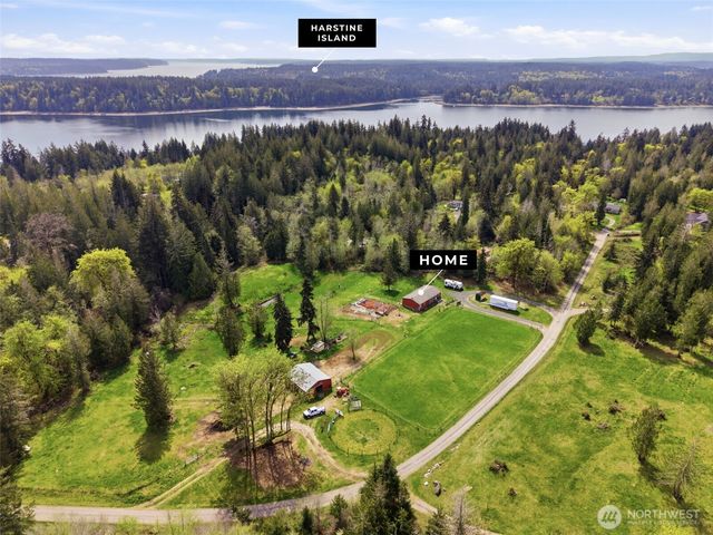 291 E Orchid Lane, Grapeview, WA 98546