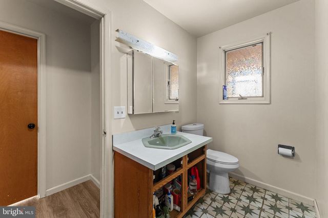 611 S 9TH ST, Perkasie, PA 18944