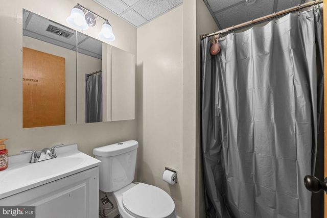 611 S 9TH ST, Perkasie, PA 18944