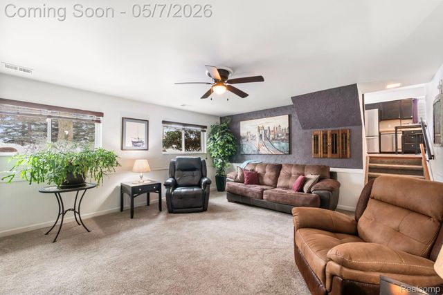 4363 Nelsey Road, Waterford Charter Township, MI 48329