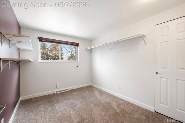 4363 Nelsey Road, Waterford Charter Township, MI 48329