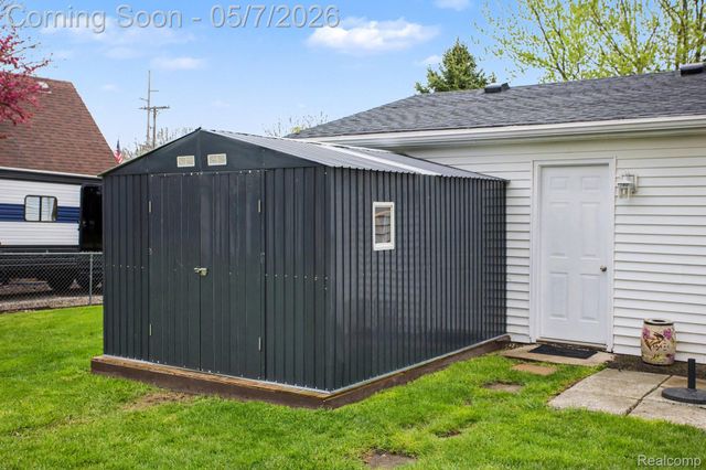 4363 Nelsey Road, Waterford Charter Township, MI 48329