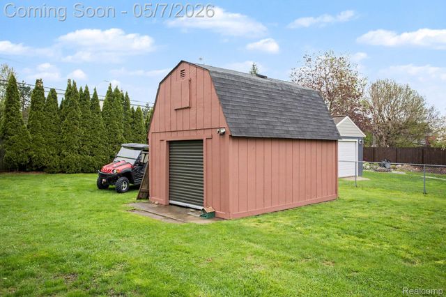 4363 Nelsey Road, Waterford Charter Township, MI 48329
