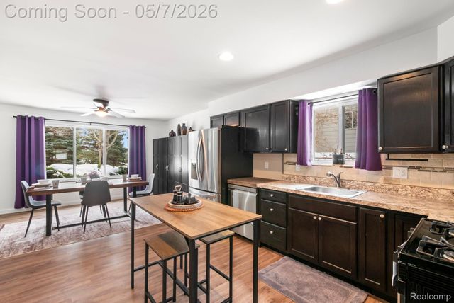 4363 Nelsey Road, Waterford Charter Township, MI 48329