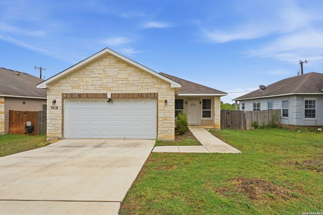 7618 Bit, Elmendorf, TX 78112