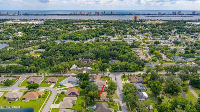 808 George Hecker Drive, South Daytona, FL 32119