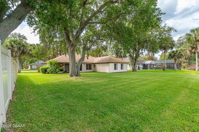 808 George Hecker Drive, South Daytona, FL 32119