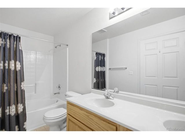 1130 Opal St 104, Broomfield, CO 80020