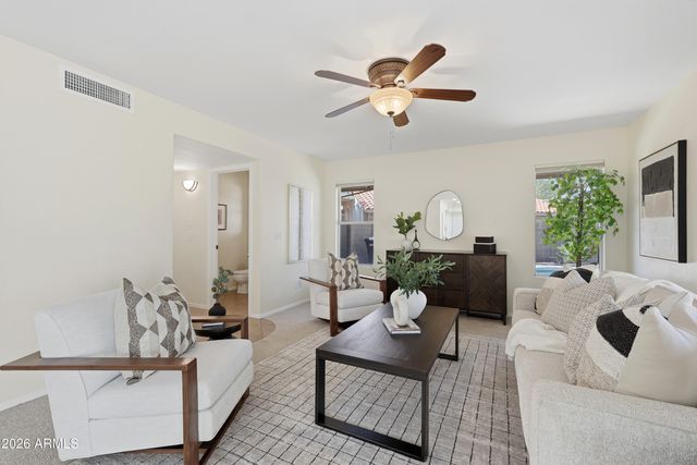 516 W SMOKE TREE Road, Gilbert, AZ 85233