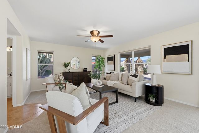 516 W SMOKE TREE Road, Gilbert, AZ 85233