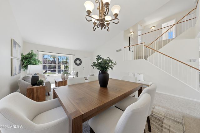 516 W SMOKE TREE Road, Gilbert, AZ 85233