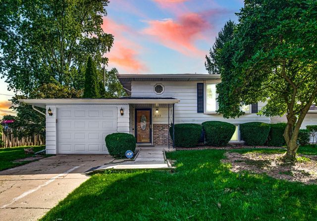 6777 Polk Street, Merrillville, IN 46410