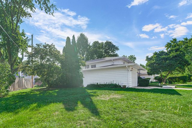 6777 Polk Street, Merrillville, IN 46410