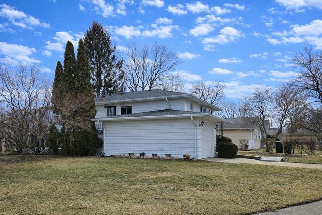 6777 Polk Street, Merrillville, IN 46410