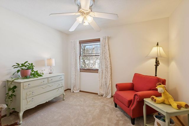 8301 34th Avenue N, New Hope, MN 55427