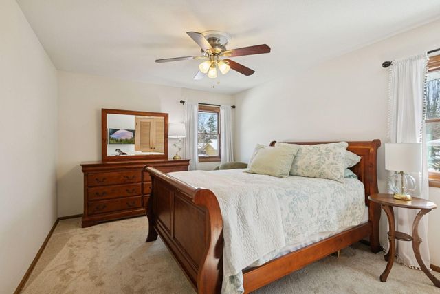 8301 34th Avenue N, New Hope, MN 55427