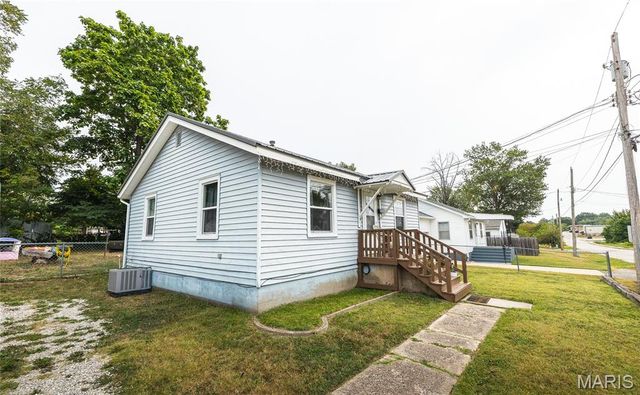 304 W Hunt Street, Salem, MO 65560