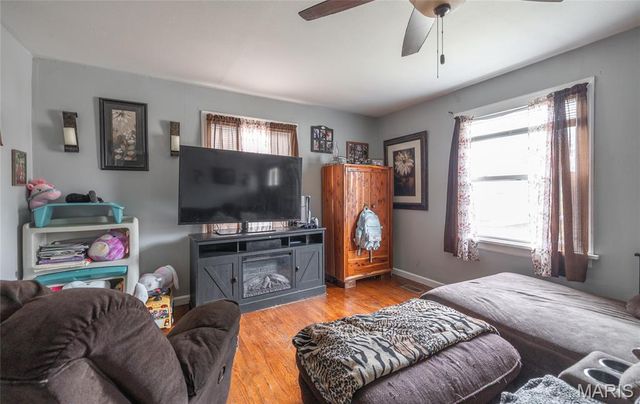 304 W Hunt Street, Salem, MO 65560