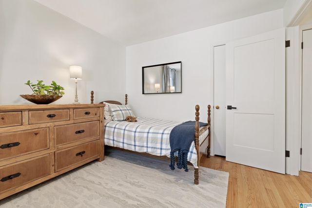 1820 WINDSOR BOULEVARD, Homewood, AL 35209