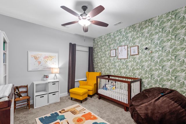 558 Deer Valley Drive, Hixson, TN 37343