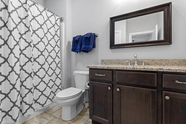 558 Deer Valley Drive, Hixson, TN 37343