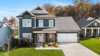 558 Deer Valley Drive, Hixson, TN 37343