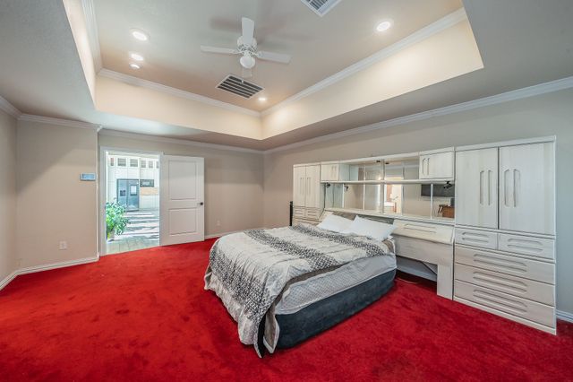 6012 Englishoak Drive, Arlington, TX 76016