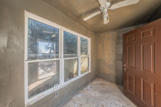 6012 Englishoak Drive, Arlington, TX 76016