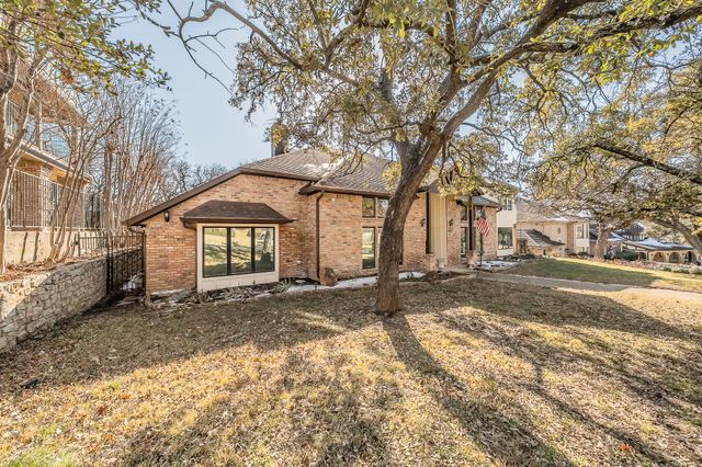 6012 Englishoak Drive, Arlington, TX 76016