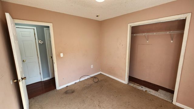 5024 Mauss Hill Road, Hollywood, SC 29449