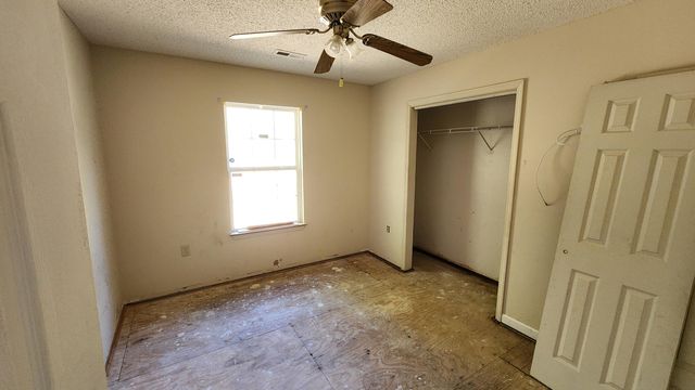 5024 Mauss Hill Road, Hollywood, SC 29449