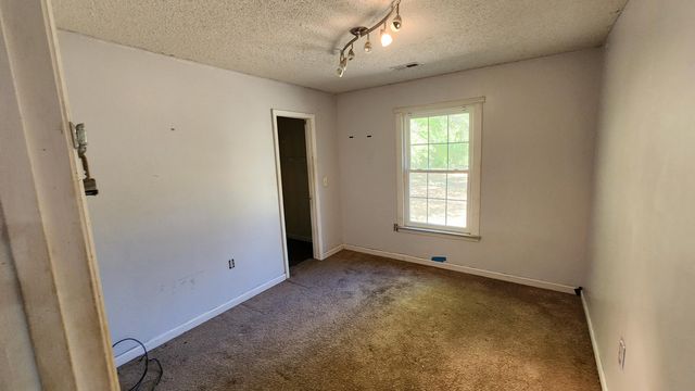 5024 Mauss Hill Road, Hollywood, SC 29449