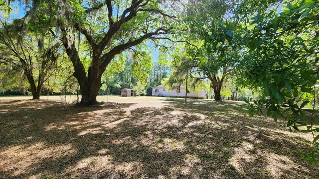 5024 Mauss Hill Road, Hollywood, SC 29449