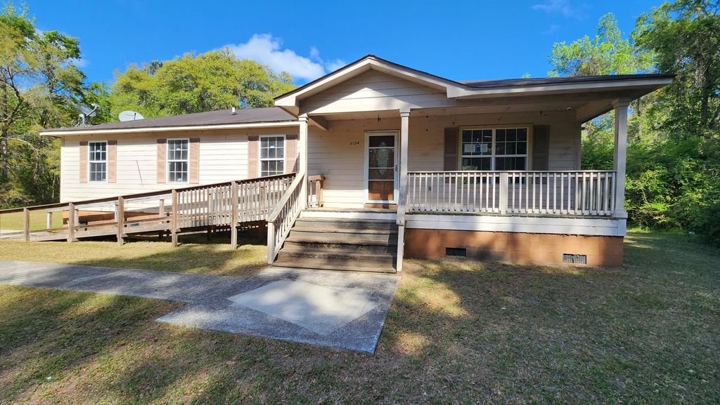 5024 Mauss Hill Road, Hollywood, SC 29449