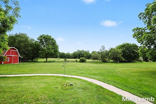 3685 20th Street, Dorr, MI 49323